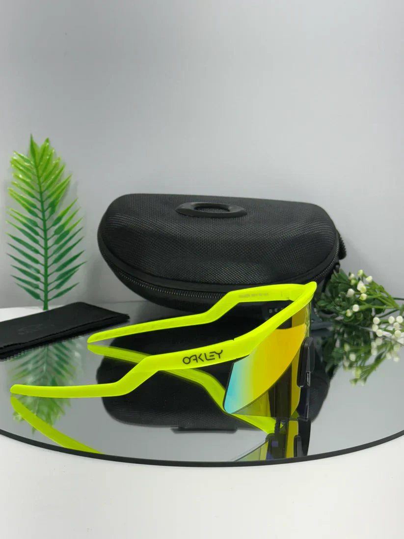 Oakley Hydra sport Sunglasses (Yellow & Orange) 🕶️