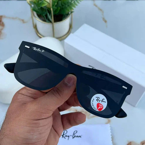 RAYBAN Black & Black 650 Sunglass For Unisex.