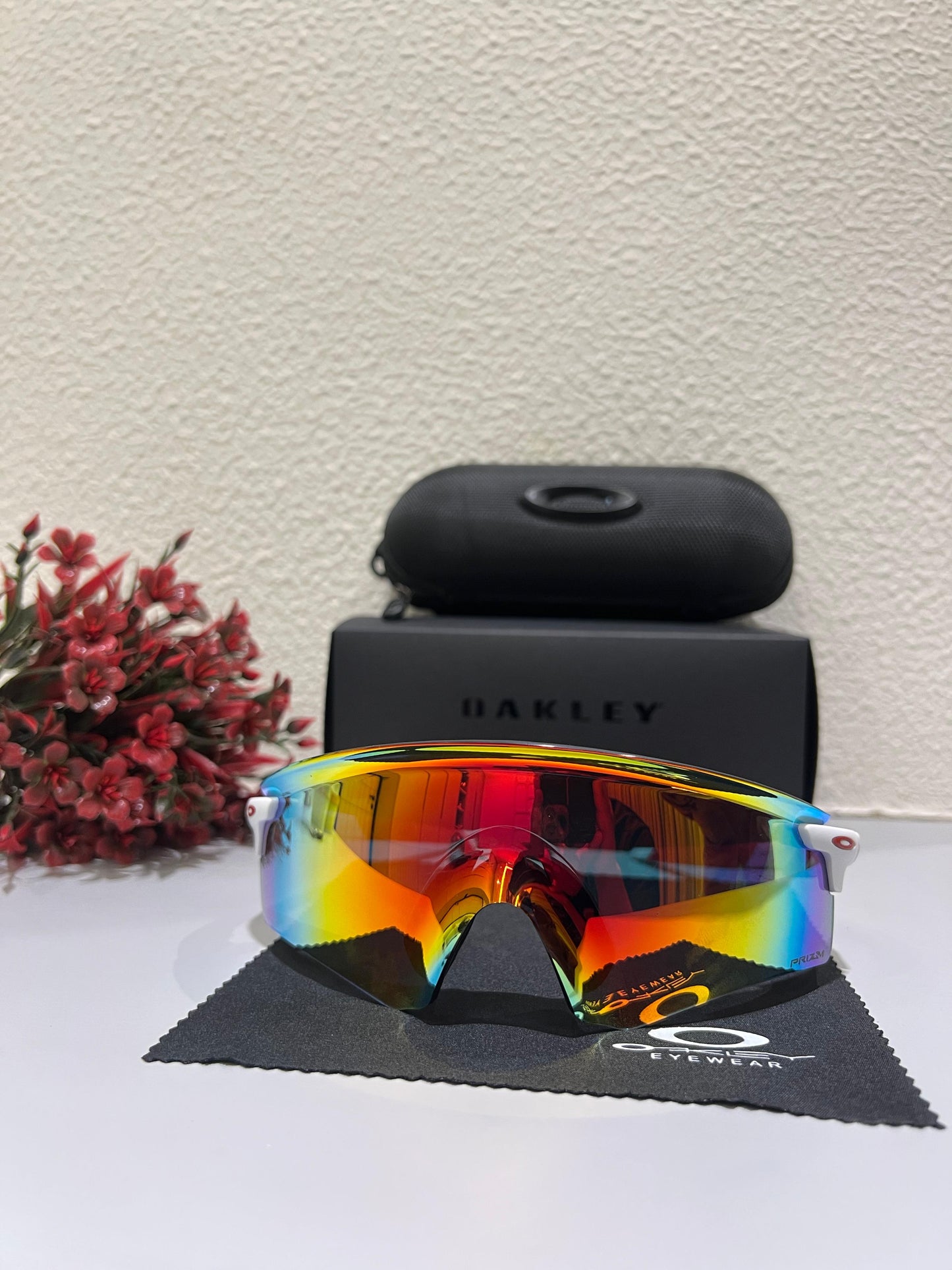 OAKLEY Encoder Sports Sunglasses (RED WHITE)