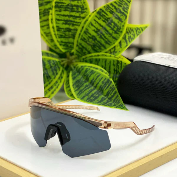 Oakley Hydra sport Sunglasses (light &black)