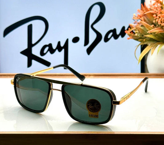RayBan 4413 GOLD BLACK GLASS LENS