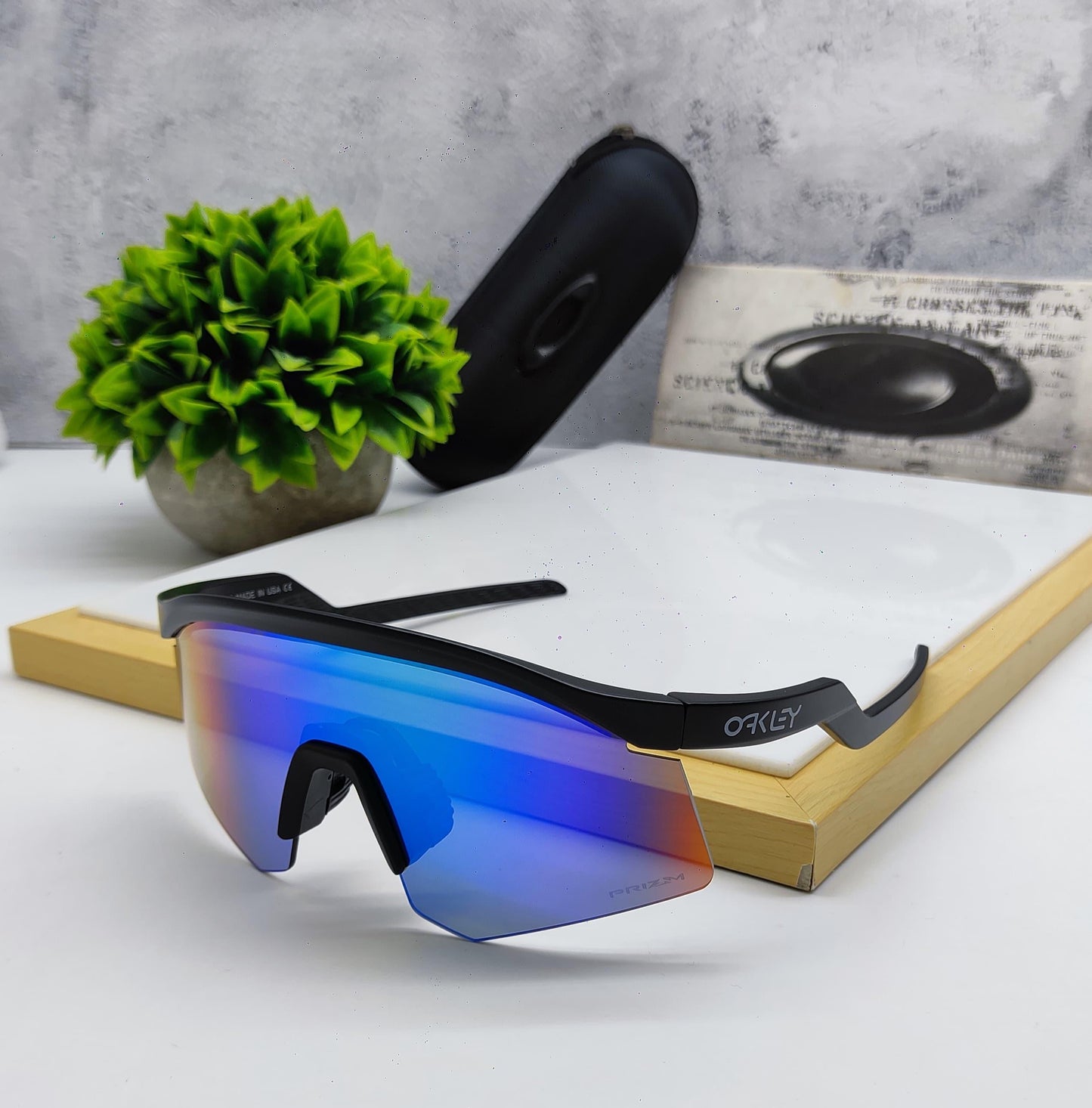 Oakley Hydra sport Sunglasses polarized (Black & BLUE)